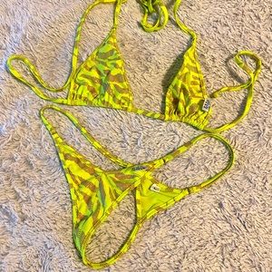Malibustrings bikini